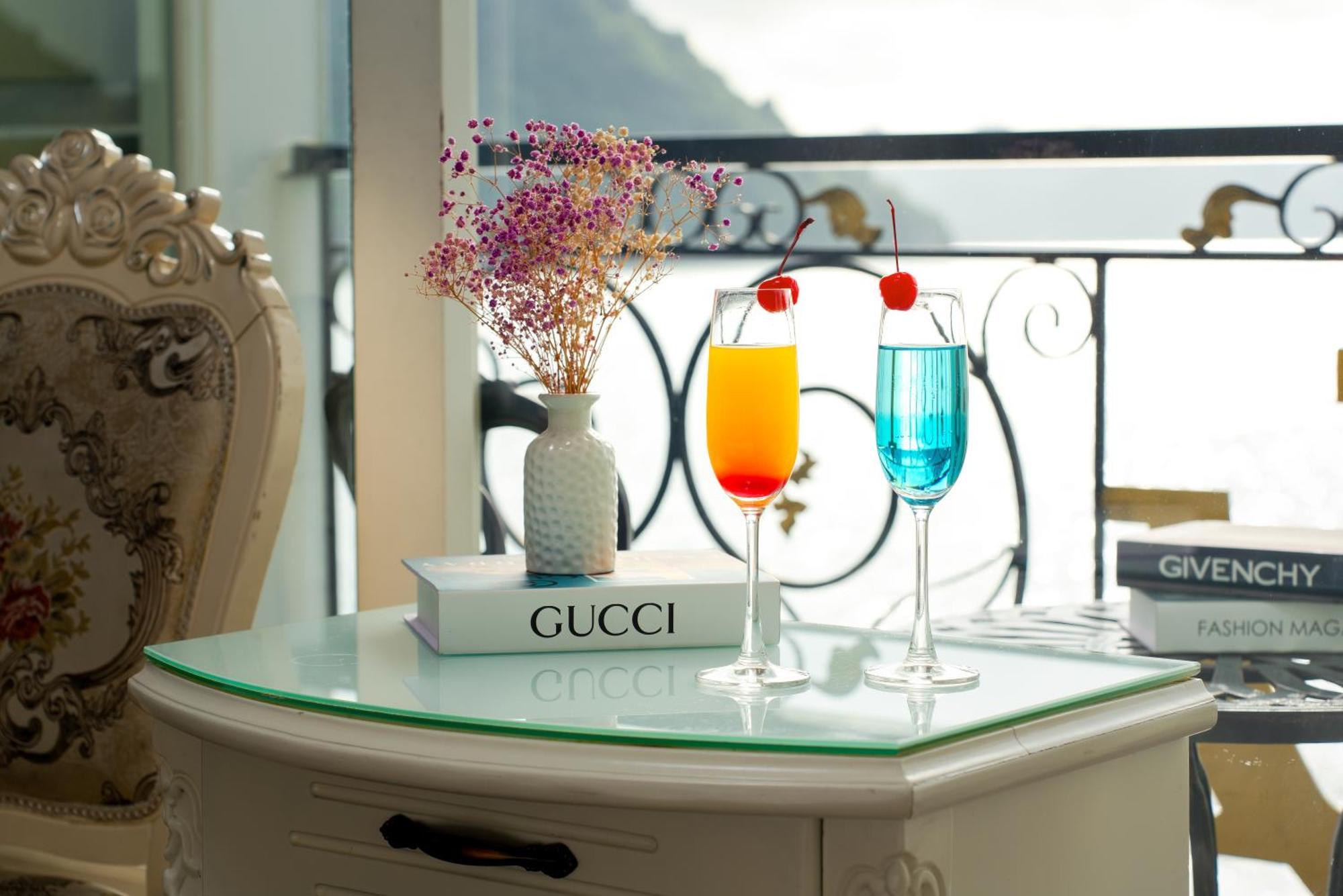 Отель Ha Long Aqua Legend Cruise Экстерьер фото